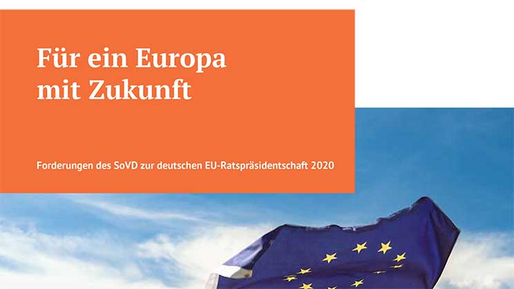 EU-Flagge vor dem Himmel, dazu der Text: Für ein Europa mit Zukunft